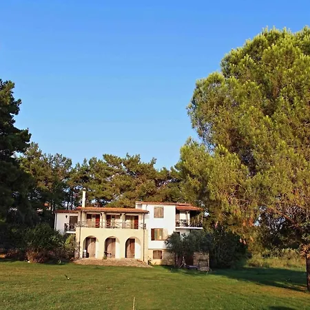 Holiday home King Filippos - Royal Beachfront - Sithonia Chalkidiki Nikiti (Sithonia)