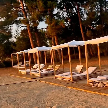 King Filippos - Royal Beachfront - Sithonia Chalkidiki * Nikiti (Sithonia)