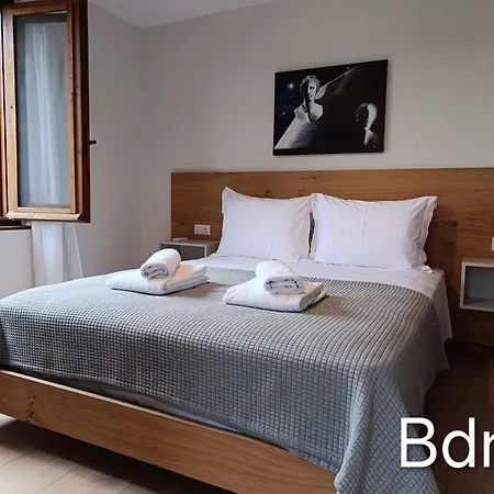 King Filippos - Royal Beachfront - Sithonia Chalkidiki