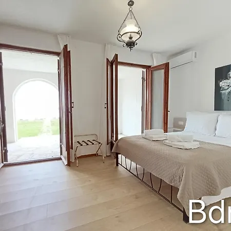 King Filippos - Royal Beachfront - Sithonia Chalkidiki