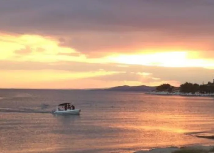 King Filippos - Royal Beachfront - Sithonia Chalkidiki