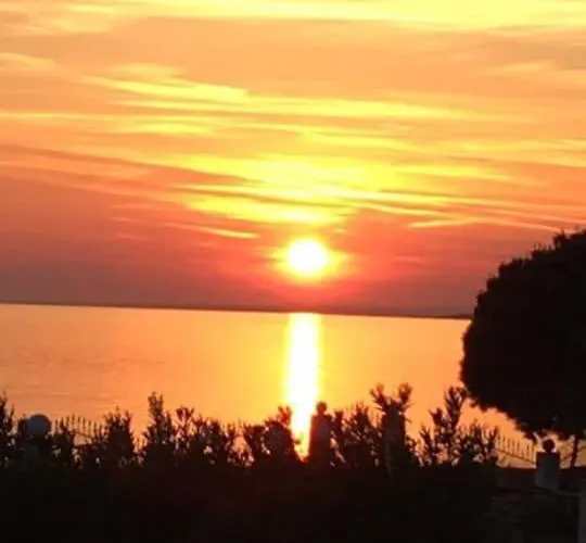 Feriehus King Filippos - Royal Beachfront - Sithonia Chalkidiki