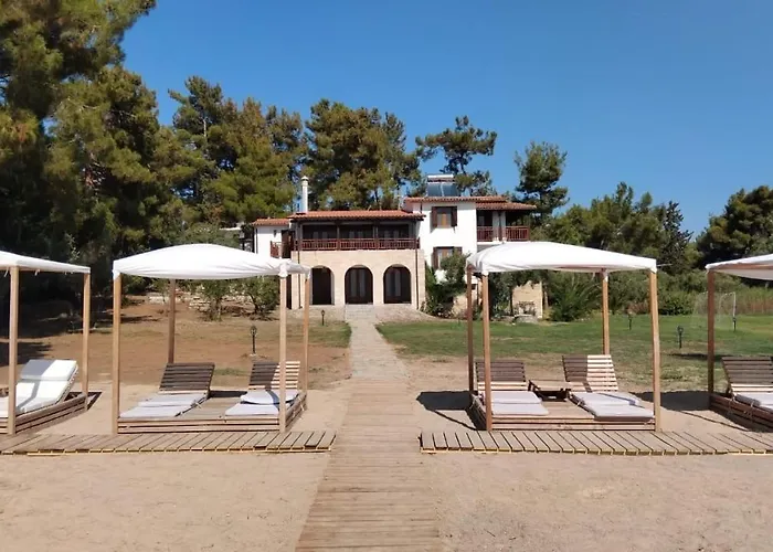King Filippos - Royal Beachfront - Sithonia Chalkidiki