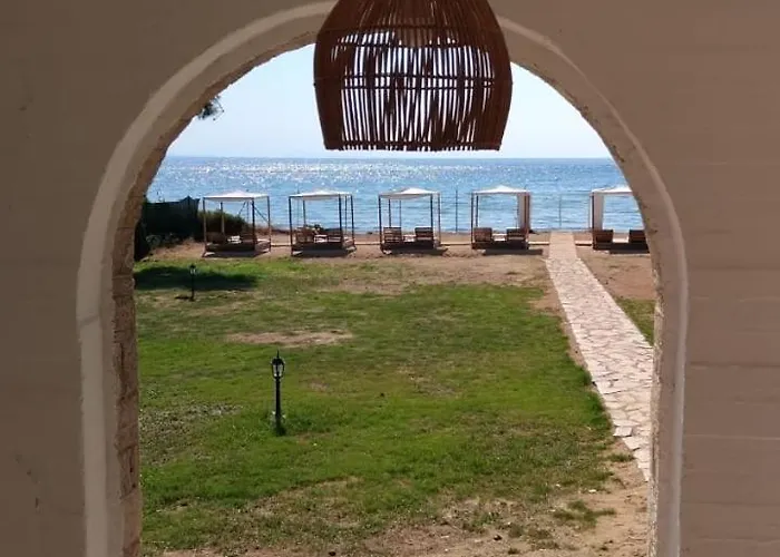 Villa King Filippos - Royal Beachfront - Sithonia Chalkidiki *