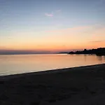 King Filippos - Royal Beachfront - Sithonia Chalkidiki 度假居 *